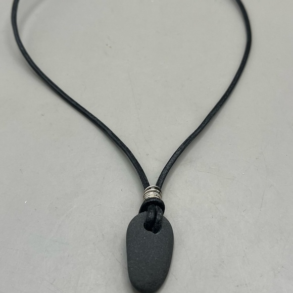 Black Beach Stone Pendant on Leather Cord-Beach Found Natural Elegance Statement - Picture 2 of 3
